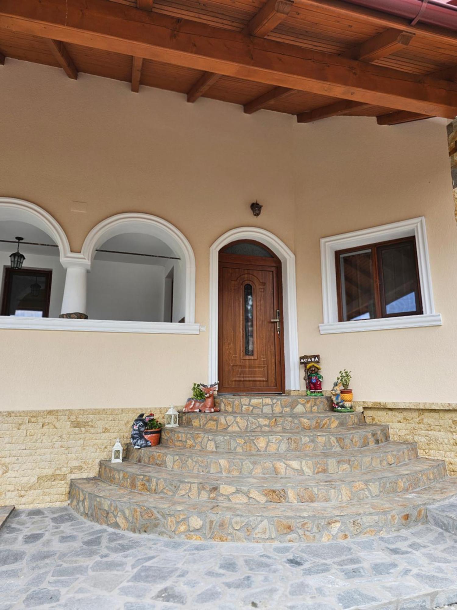 Casa Hera Calimanesti Exterior photo